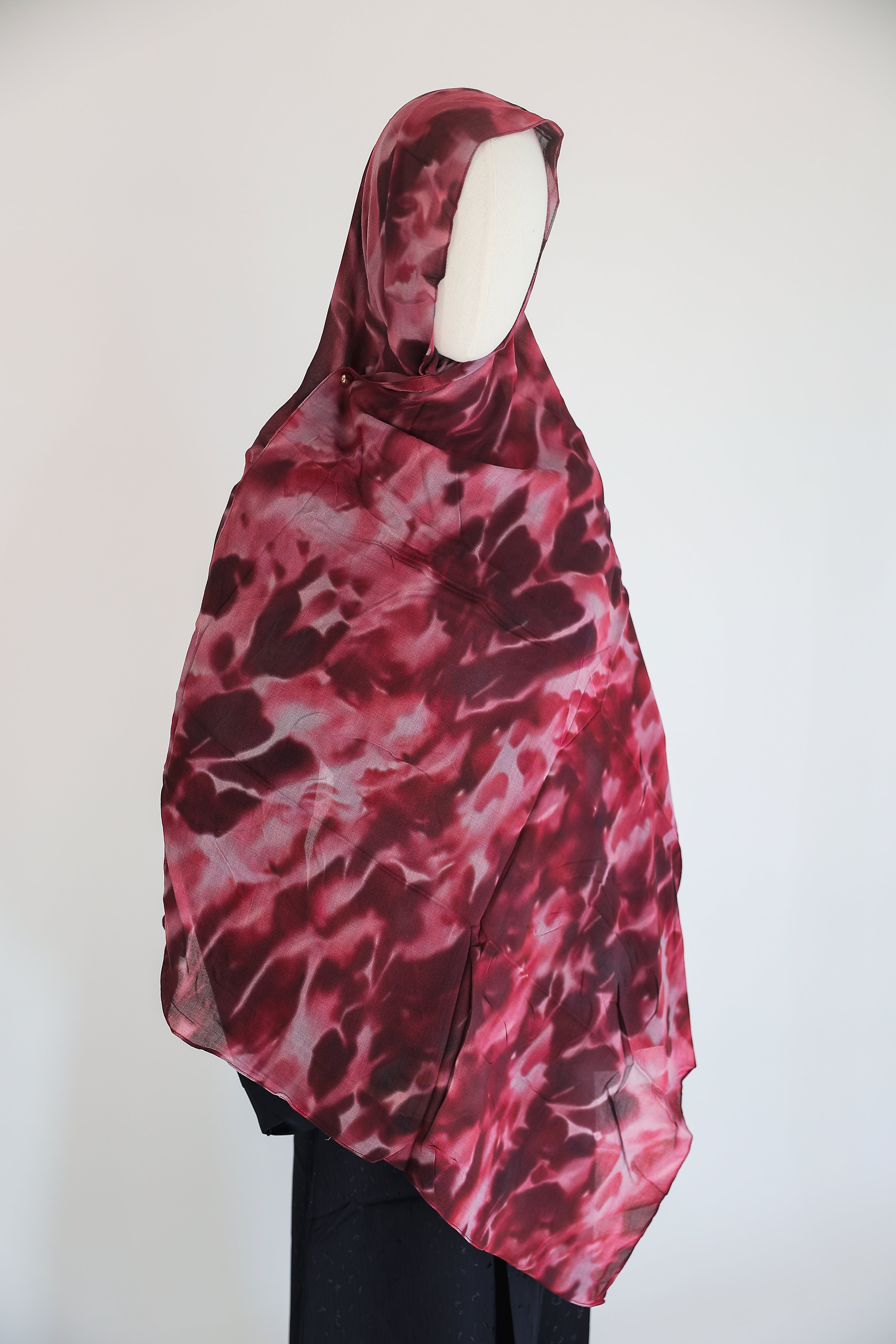 FUSHIA